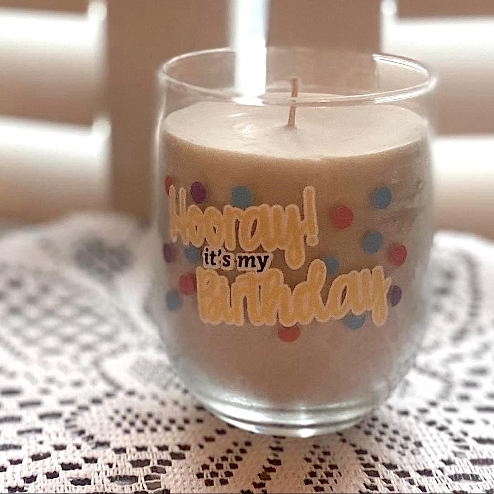 9.5 oz. #100%soy #birthdaycandle
